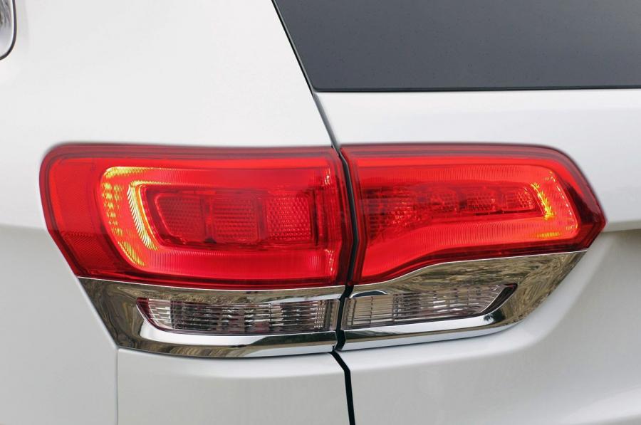  Jeep Grand Cherokee EcoDiesel 2014 года  (фото 29 из 36)